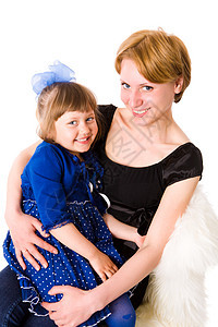 母亲与女儿幸福童年工作室享受女孩们父母蓝色乐趣沉思椅子图片