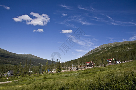 美丽的风景旅游建筑旅行土地房子山脉商业爬坡国家树木图片