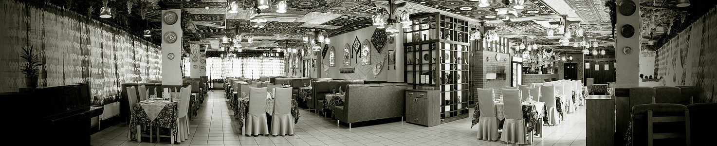 餐厅大厅玻璃环境服务家具装饰全景宴会座位椅子餐具图片
