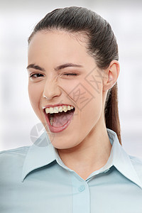 笑着大笑的女商务人士快乐商务女性微笑女孩幸福商业公司职业管理人员图片