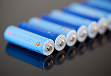 AA电池工作室按钮力量充值细胞蓝色镍氢收费电子产品技术图片