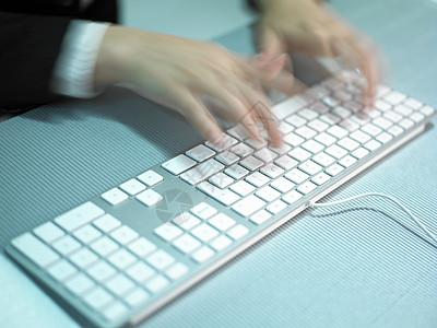 快速速业务打字工作女性办公室速度技术选择性工人秘书焦点键盘图片