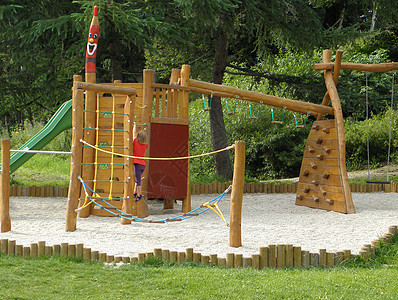 游乐场孩子幸福玩具操场公园快乐运动塑料童年游戏图片