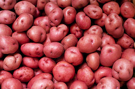 红土豆红厨房收成绿色营养市场食物水果植物蔬菜饮食高清图片