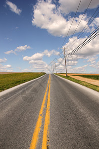 以黄线通往自由的国家道路图片