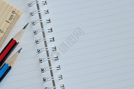 空白笔记本和铅笔记事本床单记录教育商业日记作家图书馆软垫白色图片