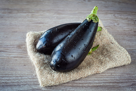 茄子种植水果木头美食黑色皮肤营养食物图片