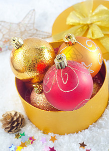圣诞节装饰和现用方框风格假期背景气泡季节盒子金子星星嘶嘶声庆典图片