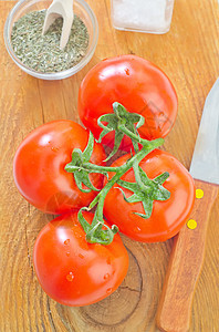 番茄食谱蔬菜美食桌子辣根树叶装罐文化草药营养图片