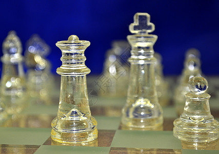 棋类游戏智力玻璃棋盘竞赛挑战思考商业木板玩家桌子图片