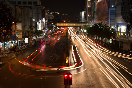 夜间交通速度地标运输生活运动文化旅行街道建筑物建筑学图片