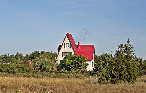 美丽的乡村住宅农村森林别墅建筑树木小木屋阁楼蓝天花园栅栏图片