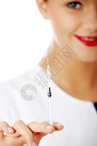 年轻快乐的女医生或护士工作医院诊所注射保健女孩疾病蓝色卫生治疗图片