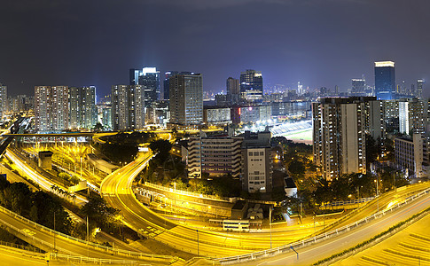 夜间在香港的交通地标摩天大楼运输日落街道城市旅行运动场景公共汽车图片