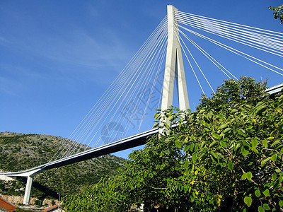 克罗地亚杜布罗夫尼克桥电缆金属交通运输泡沫天空高度刀具速度海岸图片