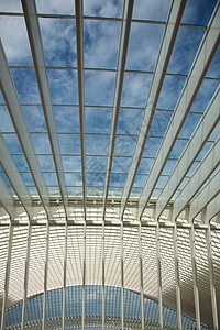 基地盖英铁路建筑学天花板建筑结构城市阳光创造力运输曲线玻璃背景图片
