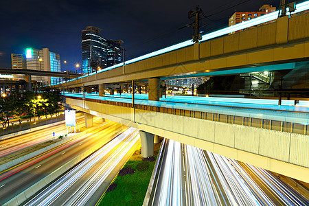 晚夜高速公路图片