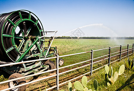 灌溉地面食物土地技术植物场地农业机器收成管道图片