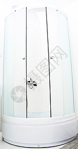 现代玻璃淋浴房图片