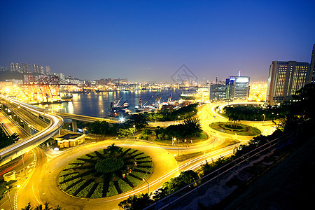 城市地区黄昏桥梁建筑物街道夜生活市场天际操作日落风景天空图片