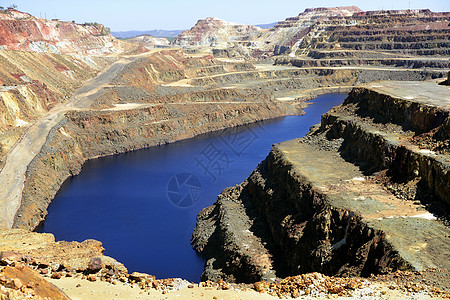 矿井RiotintoRiotinto植物岩石金子生态地面钻石金属硫酸历史裂缝图片