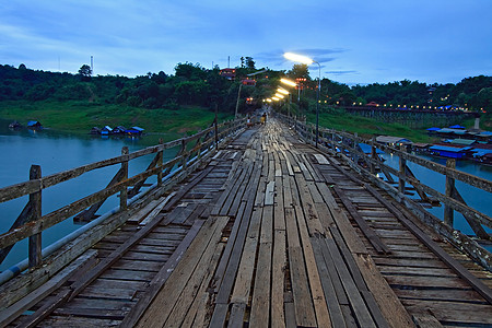 泰国西的大桥图片