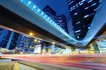 夜间与城市交接线条地球辉光戏剧性市中心交通旅行驾驶运动公共汽车图片