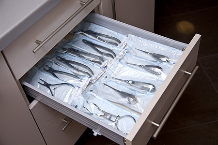 牙科办公室技术牙医口腔科外科手术牙齿椅子药品治疗钻头图片