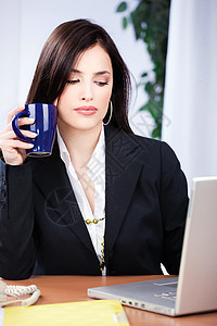 在职商业妇女办公室电话工人金融笔记本女性女孩雇主生意人经理图片
