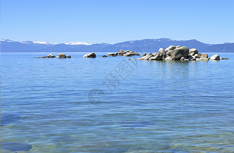 加州塔霍湖岩石放松假期旅游高度皮艇波浪闲暇探索风景图片