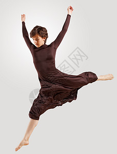 女孩穿着黑衣服跳舞成人运动姿势演员舞蹈派对飞跃工作室女士艺术图片