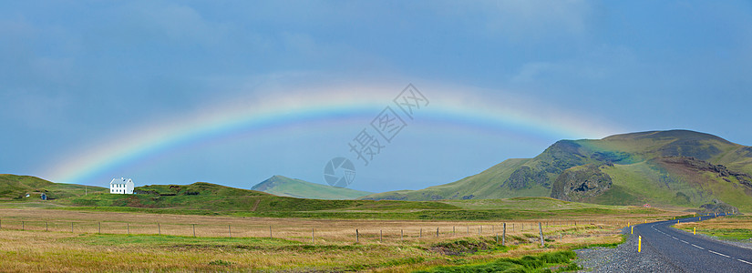 冰岛的彩虹图片