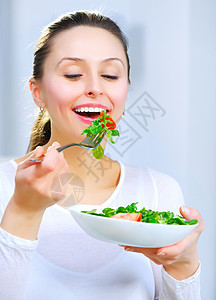 健康 健康 吃蔬菜的年轻妇女食用蔬菜沙拉营养女孩重量午餐早餐损失饮食食物边界女性图片