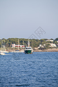 夏季在海港海外的海上捕鱼艇绳索渔夫海鲜蓝色海岸木头养殖海洋运输漂浮图片