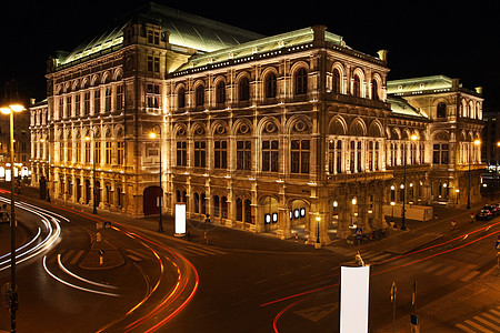 维也纳歌剧院在晚上在维也纳 奥地利交通旅行车辆建筑场景速度运输房子大厅街道图片