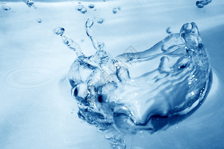水喷水美丽海浪白色温泉运动圆圈水滴气泡口渴流动图片