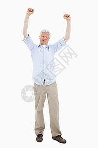 一只手举起的成熟男人的肖像图片