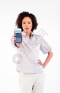 自信的黑发女商务人士持有计算器图片
