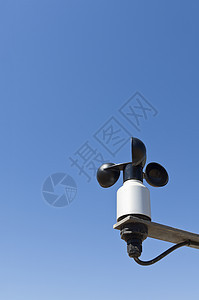 仪表气象站乐器车站车削天空蓝色气象风速速度测量图片