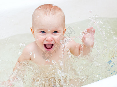 游泳婴儿喜悦卫生生活保健浴缸皮肤乐趣童年孩子女孩图片