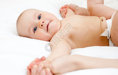 婴儿按摩药品身体卫生压痛皮肤享受喜悦孩子女士快乐图片