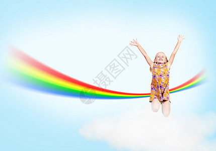 女孩跳上云彩和彩虹喜悦想像力幼儿园跳跃婴儿蓝色女士幸福天空乐趣图片