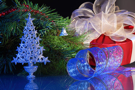 圣诞树插图装饰新年装饰品风格展示玩具礼物盒子手杖图片