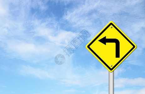 路标  左转警告 带蓝天空交通路线天空邮政标识插图蓝色运输旅行驾驶图片
