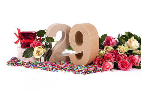 年龄数字 用玫瑰装饰盒子幸福周年派对生日工作室纸屑花束礼物展示图片