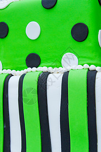 Polkadot 婚礼蛋糕图像垂直甜点绿色食物黑色结婚日婚宴庆典白色图片