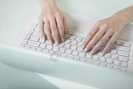 数据访问工作硬件女性办公室钥匙美甲笔记本键盘互联网电脑图片