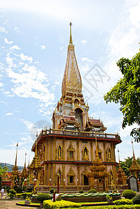 泰国普吉或Chaitharam寺庙的塔达法令神话建筑上帝女神天空数字宗教历史纪念馆图片