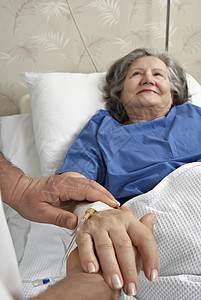 成人在医院帮助老年人医学感冒医疗样本护士病房疾病退休服务保健图片