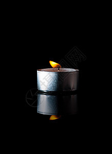 蜡烛黑色火焰背景深色图片